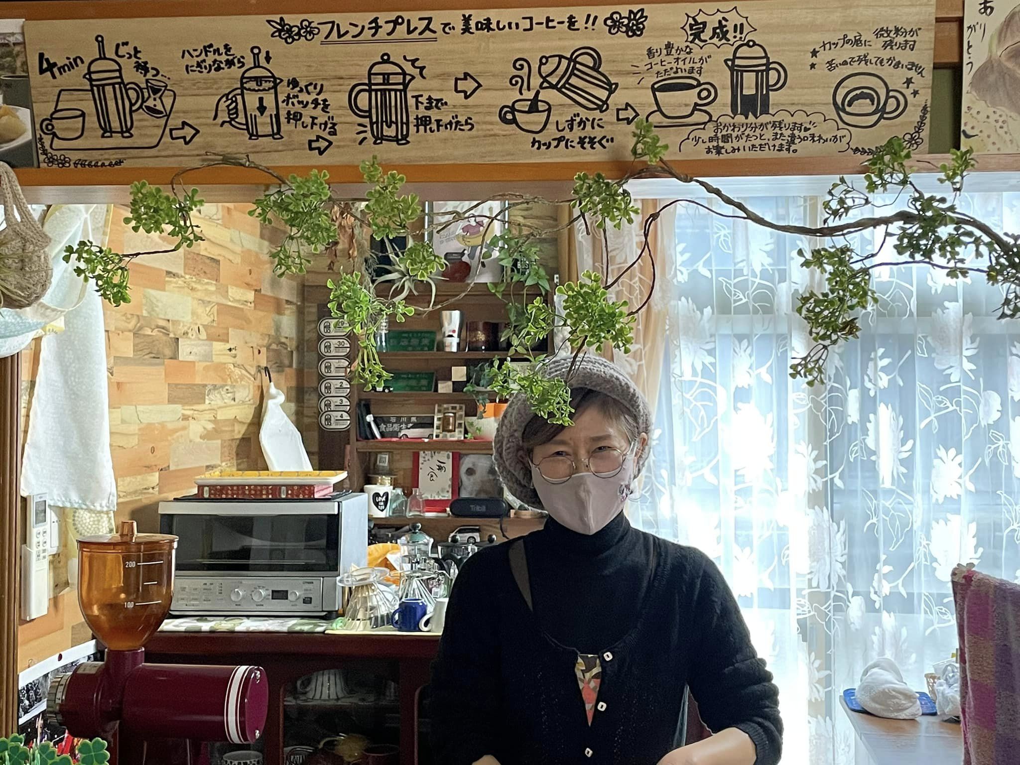 家庭的でくつろげる雰囲気のカフェ「ママンデ」【中能登町】