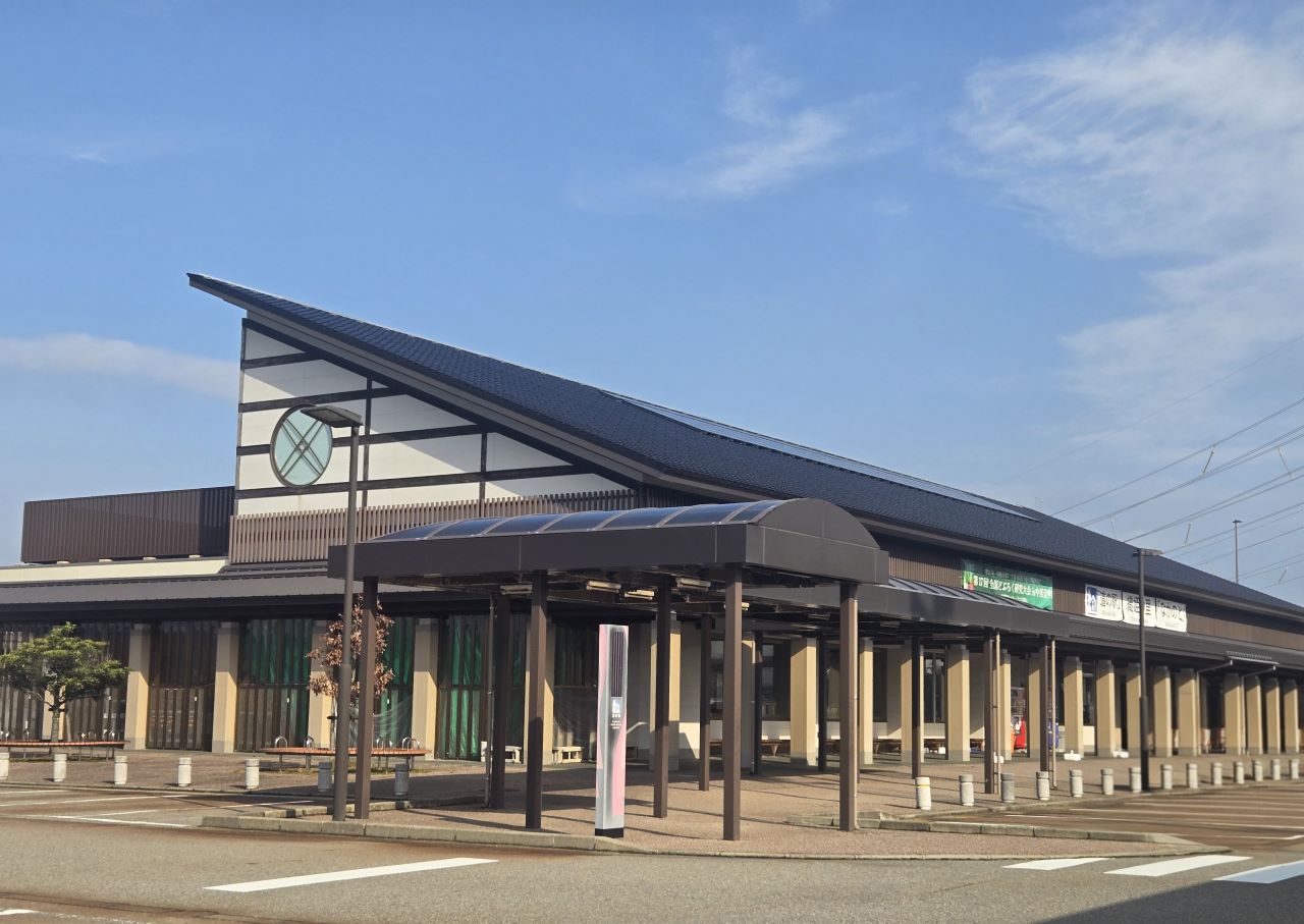「道の駅 織姫の里 なかのと」絶品グルメや特産品、ドッグランも紹介！｜中能登町