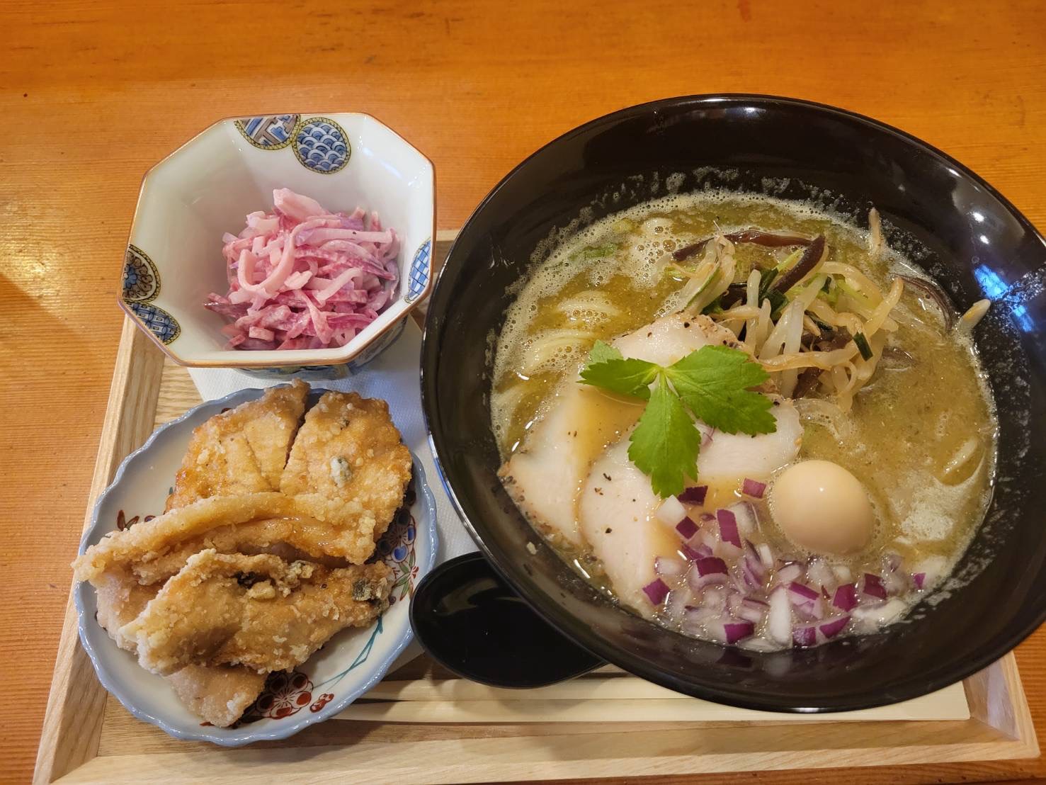 忍者好きの店主が能登愛から復活オープン「じゅげむ」「酒場鬼灯」|七尾市